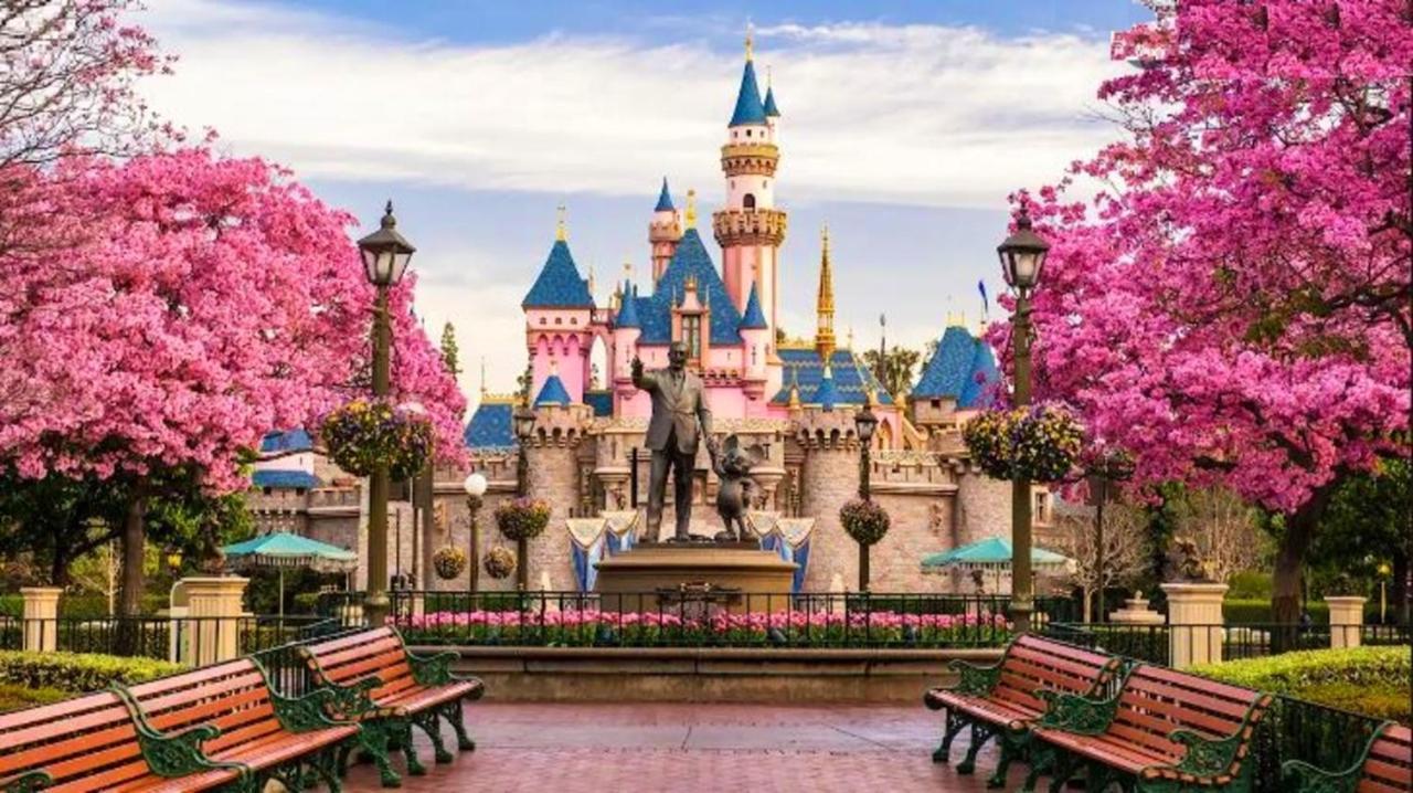 Bposhtels Anaheim Hostel Екстериор снимка